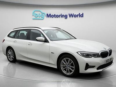 BMW 330e