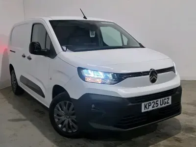 Used Citroën Berlingo 100 HP (73 kW) 2025 White MPV