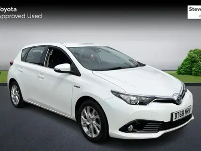 Used Toyota Auris Hybrid 136 HP (100 kW) 2019 Hatchback