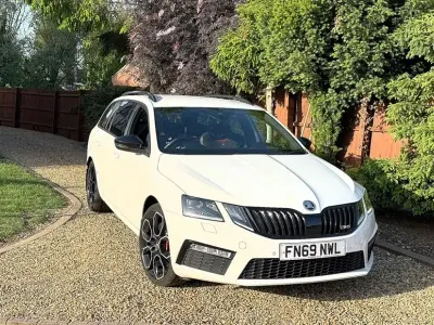 Gebraucht Skoda Octavia vRS 245 PS (180 kW) 2019 Weiß Kombi