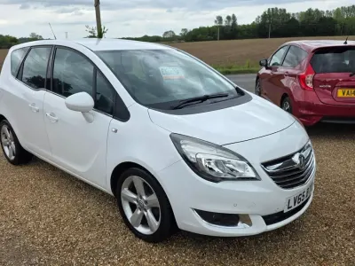Used Vauxhall Meriva 2015 White MPV