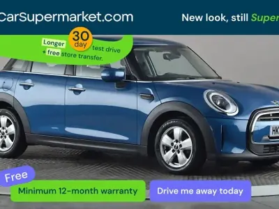Used Mini Cooper Classic 136 HP (100 kW) 2022 Blue Hatchback