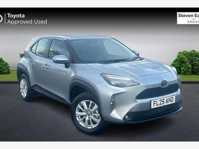 Used 2025 Toyota Yaris Hybrid Estate | £22,139 (Good price)