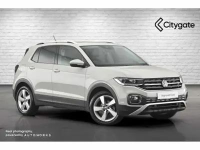 Used VW T-Cross SEL 110 HP (80 kW) 2023 SUV