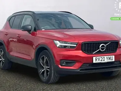 Used Volvo XC40 R-Design 163 HP (119 kW) 2020 Red SUV