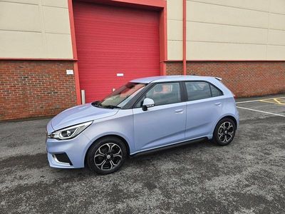 Used MG MG3 Exclusive 106 HP (77 kW) 2022 Silver Hatchback