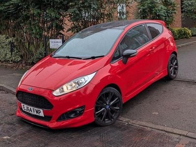 Used Ford Fiesta Zetec 2014 Red Hatchback