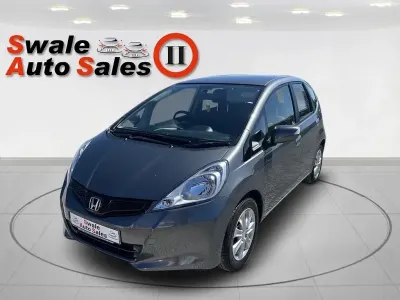 Second-hand Honda Jazz ES 99 CP (72 kW) 2011 Gri Hatchback