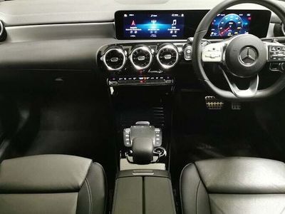 Mercedes CLA220