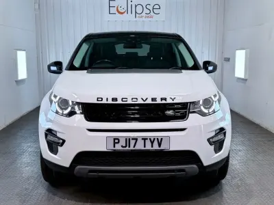 Used Land Rover Discovery Sport HSE 180 HP (132 kW) 2017 White SUV