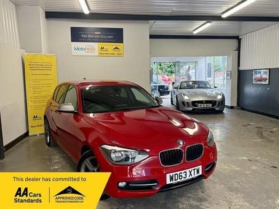 BMW 114