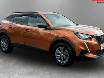Used Peugeot 2008 Active+ 101 HP (74 kW) 2023 SUV