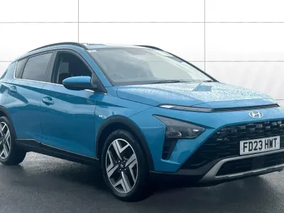 Used Hyundai Bayon Premium 100 HP (73 kW) 2023 Turquoise SUV