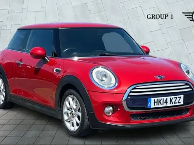 Używany Mini Cooper Hatch 136 KM (100 kW) 2014 Czerwony Hatchback