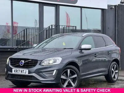 Used Volvo XC60 R-Design 190 HP (139 kW) 2017 Grey SUV