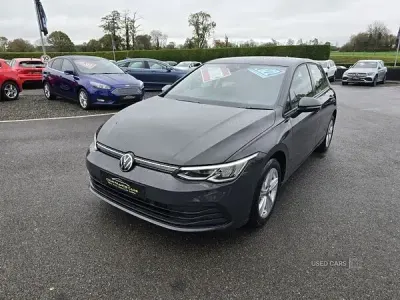 Used VW Golf VIII Life 150 HP (110 kW) 2022 Grey Hatchback