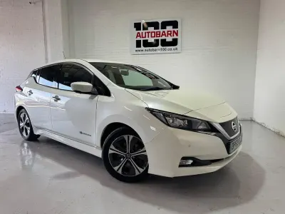 Gebraucht Nissan Leaf Tekna 110 kW (150 PS) 2019 Weiß Kleinwagen
