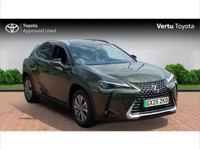 Used Lexus UX 300e 150 kW (204 HP) 2025 Green SUV