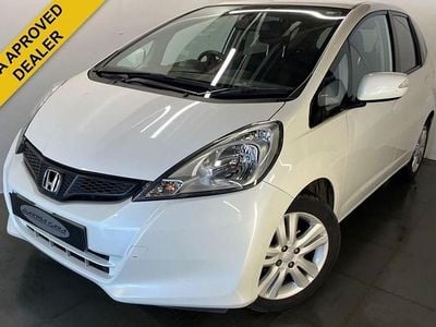 Used Honda Jazz ES 99 HP (72 kW) 2014 White Hatchback