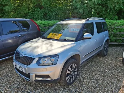Used Skoda Yeti LAURIN & KLEMENT 150 HP (110 kW) 2017 Silver SUV