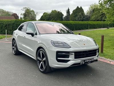 Begagnad Porsche Cayenne 2023 Grå SUV