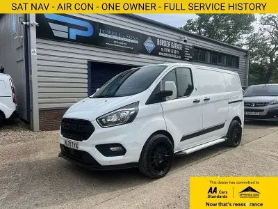 Begagnad Ford Transit Custom Trend 130 HK (95 kW) 2021 Blå Van