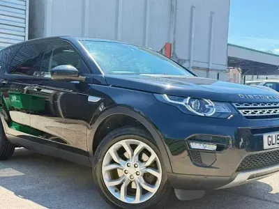 Used Land Rover Discovery 4 HSE 190 HP (139 kW) 2015 Black SUV
