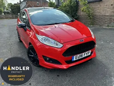 Używany Ford Fiesta Zetec 140 KM (102 kW) 2016 Czerwony Hatchback