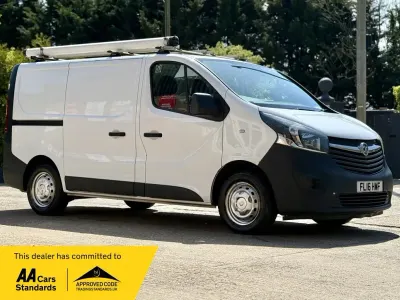 Used Vauxhall Vivaro S 2016 White