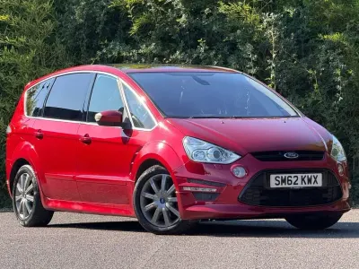 Used Ford S-MAX Titanium X 163 HP (119 kW) 2012 Red MPV