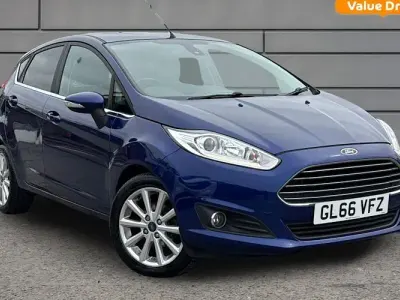 Used Ford Fiesta Titanium 101 HP (74 kW) 2017 Blue Hatchback