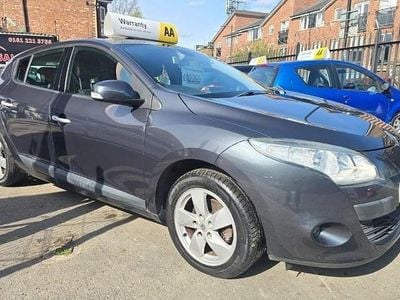 Used Renault Mégane III Dynamique 110 HP (80 kW) 2011 Grey Hatchback