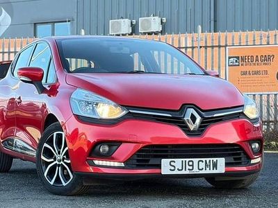 Used Renault Clio IV Play 90 HP (66 kW) 2019 Red Hatchback
