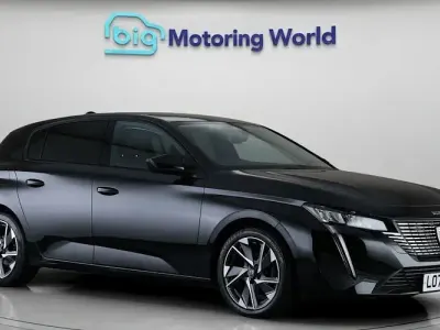 Used Peugeot 308 Allure Premium 131 HP (96 kW) 2023 Black Hatchback
