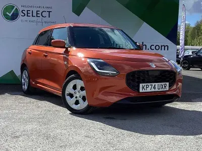 Używany Suzuki Swift 82 KM (60 kW) 2024 Pomarańczowy Hatchback