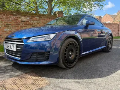 Używany Audi TT Sport 180 KM (132 kW) 2018 Niebieski Coupe