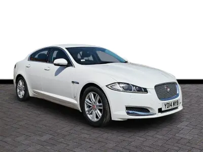 Used Jaguar XF Luxury 163 HP (119 kW) 2014 White Sedan