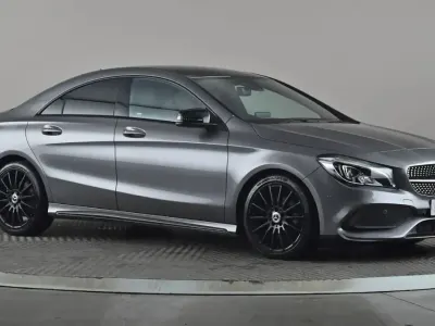 Begagnad Mercedes CLA200 AMG line 156 HK (114 kW) 2019 Grå Sedan