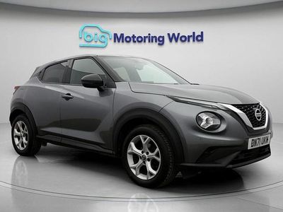 Used Nissan Juke N-Connecta 113 HP (83 kW) 2021 Grey SUV