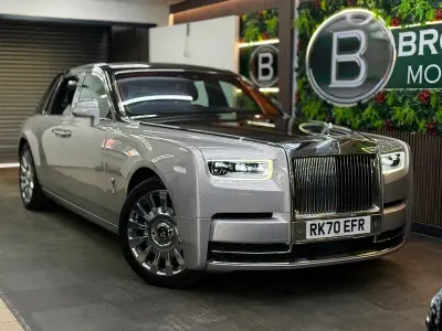 Used Rolls Royce Phantom 571 HP (419 kW) 2020 Grey/silver Sedan