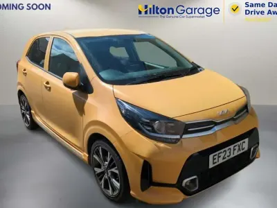 Second-hand Kia Picanto GT-Line 2023 Galben Hatchback