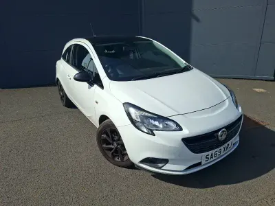 Used Vauxhall Corsa 90 HP (66 kW) 2019 White Hatchback