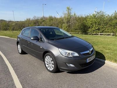 Used Vauxhall Astra 87 HP (63 kW) 2010 Grey Hatchback