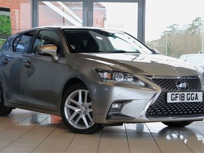 Lexus CT200h