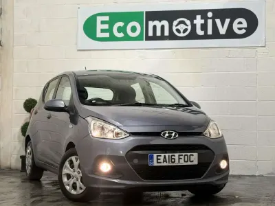 Usado Hyundai i10 SE 83 CV (61 kW) 2016 Gris Utilitario