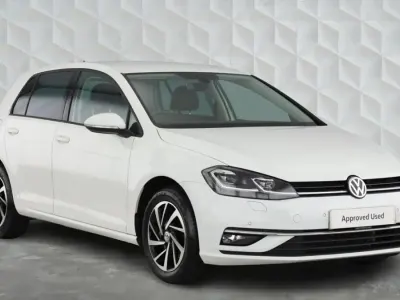 Used VW Golf VII Edition 115 HP (84 kW) 2020 White Hatchback
