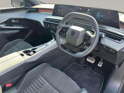 Peugeot e-3008