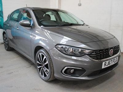 Used Fiat Tipo Lounge 120 HP (88 kW) 2018 Grey Hatchback