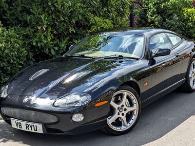 Jaguar XKR