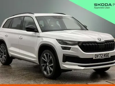 Used Skoda Kodiaq SportLine 150 HP (110 kW) 2022 Moon white metallic SUV